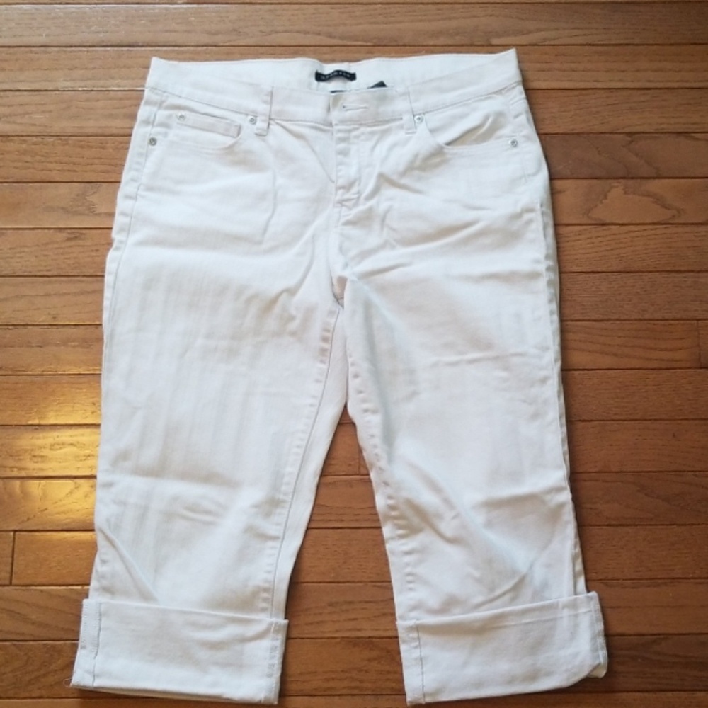 White Jean Capris